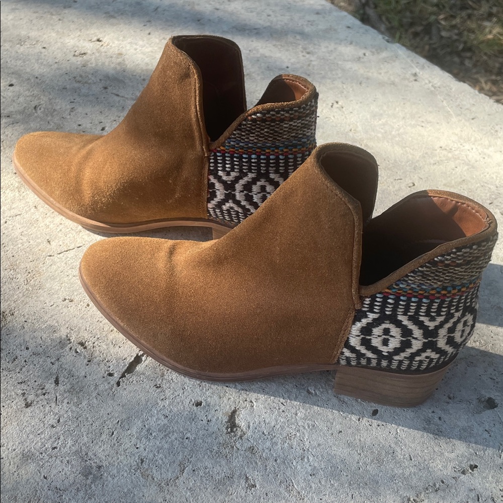 Steve Madden Arley Suede/Textile Ankle Boot EUC